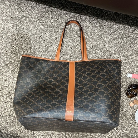 Celine cabas triomphe tote - Picture 3 of 14